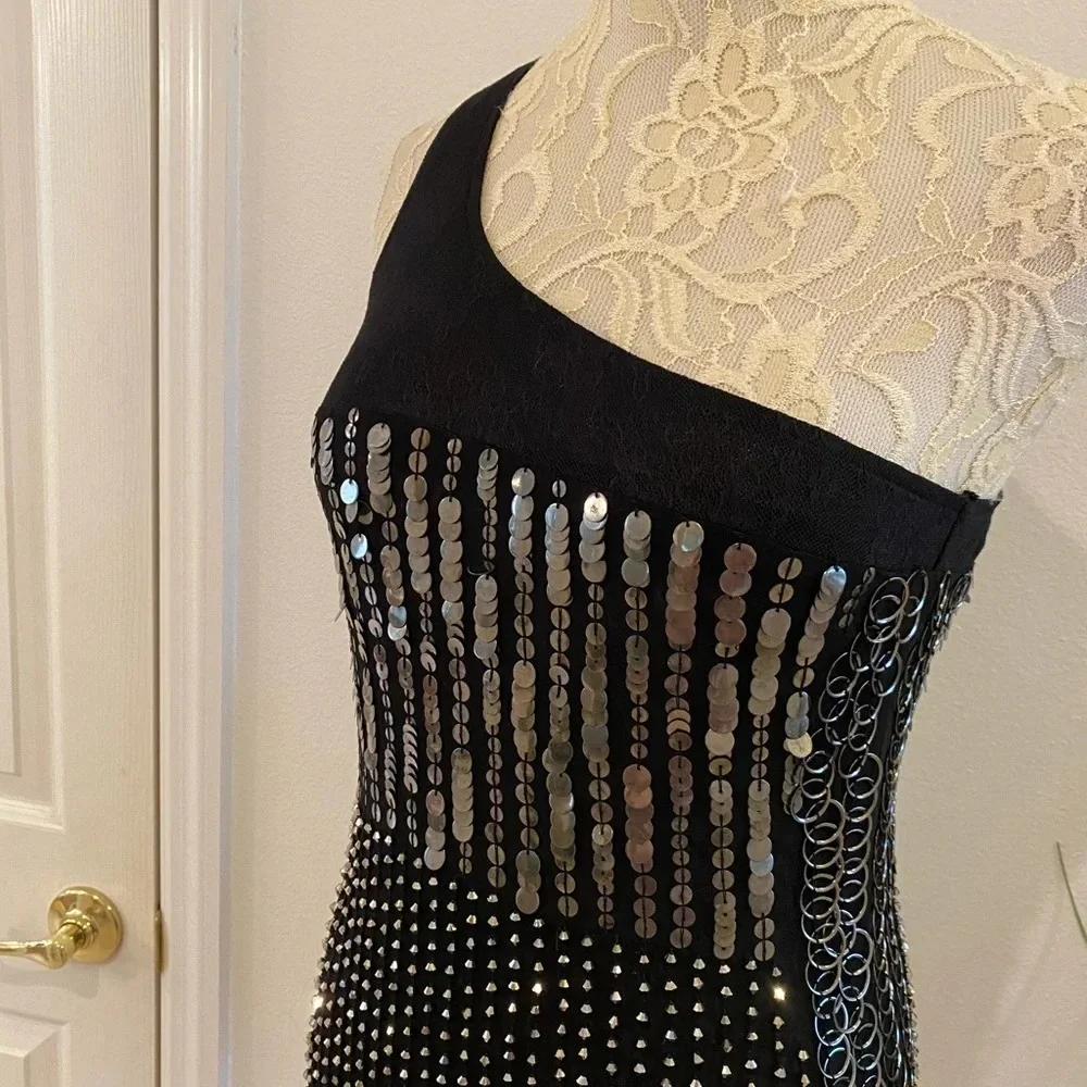 Alice + Olivia Liquid Gunmetal One Shoulder Dress - Picture 6 of 10
